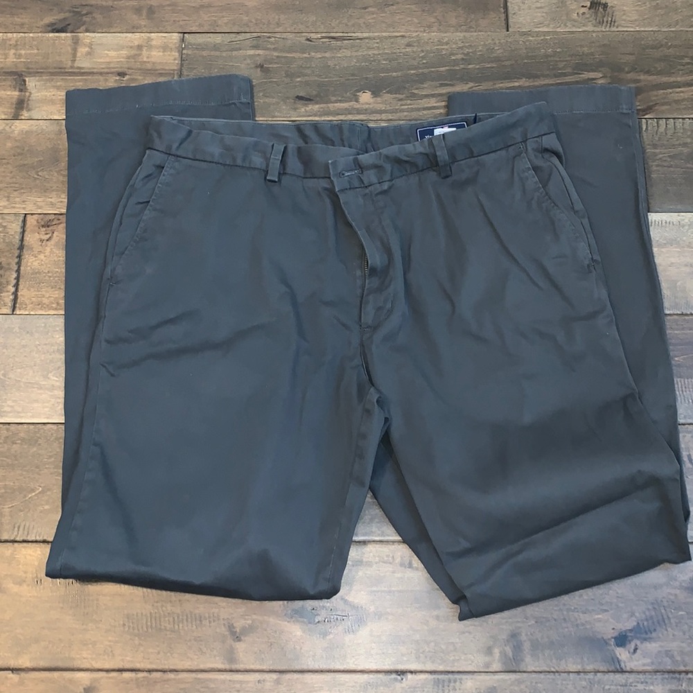 Vineyard vine pants